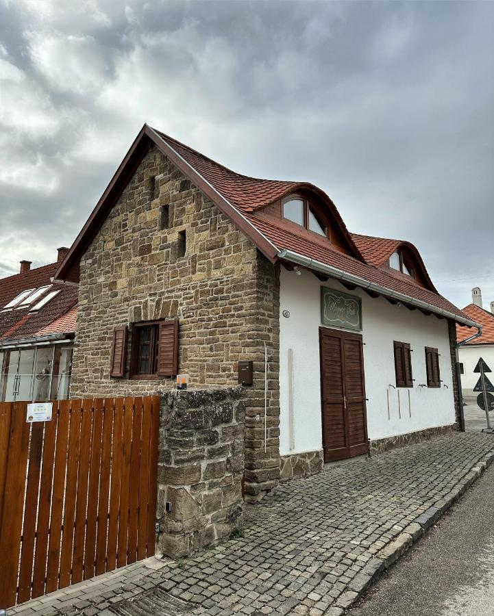 Villa Piros Vendeghaz Tihany Exterior foto
